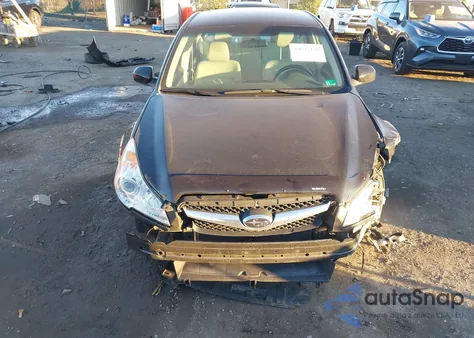 2010 Subaru Legacy 2.5I Premium z USA, uszkodzony, nr VIN 4S3BMBC61A3238688